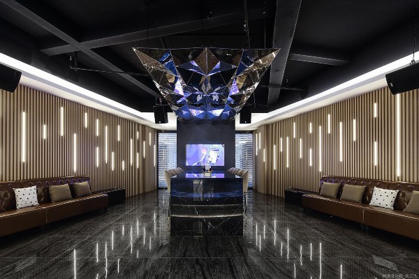 重庆男士养生新潮流：胸部按摩体验记！